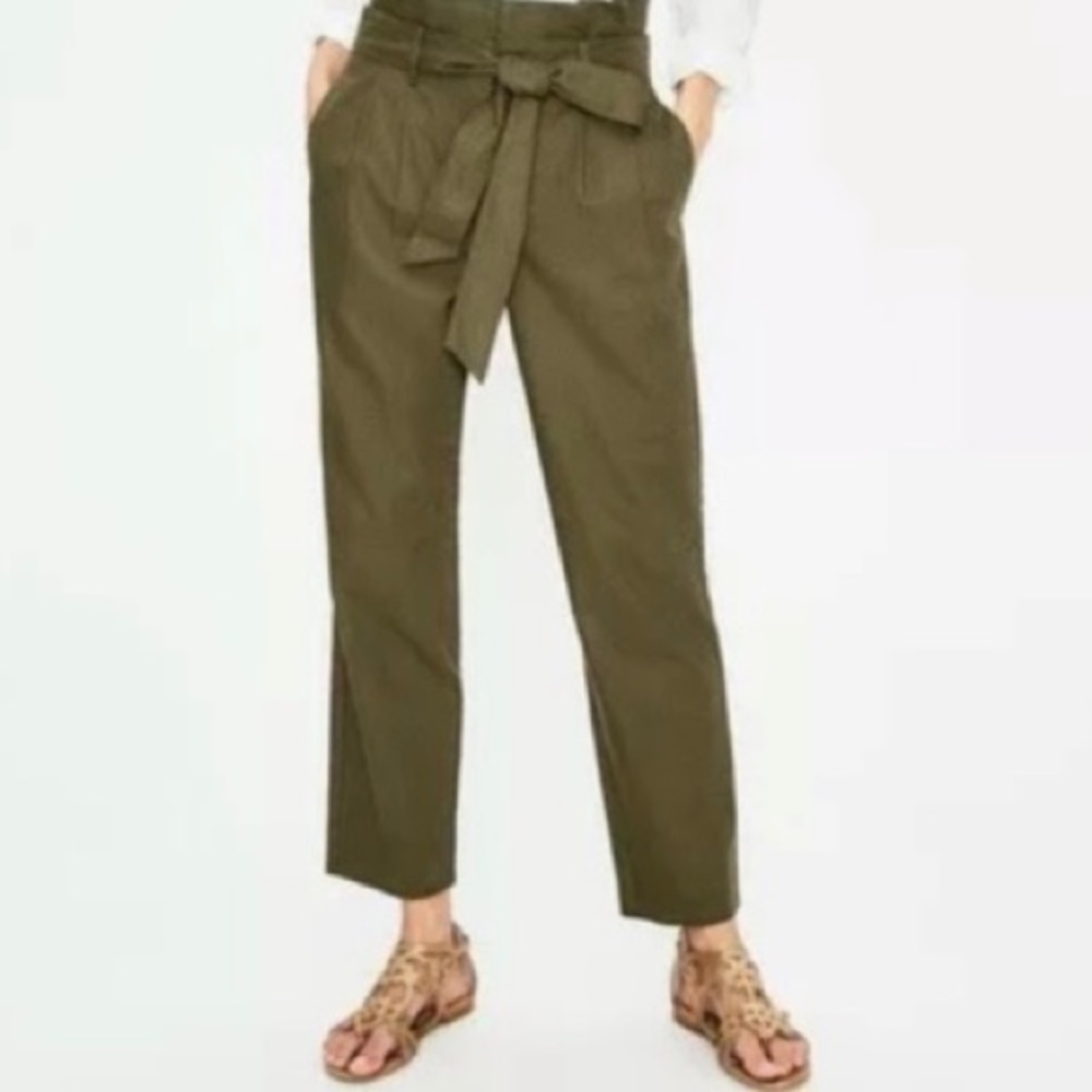 Boden St Ives Paperbag Linen Blend Trousers in Olive